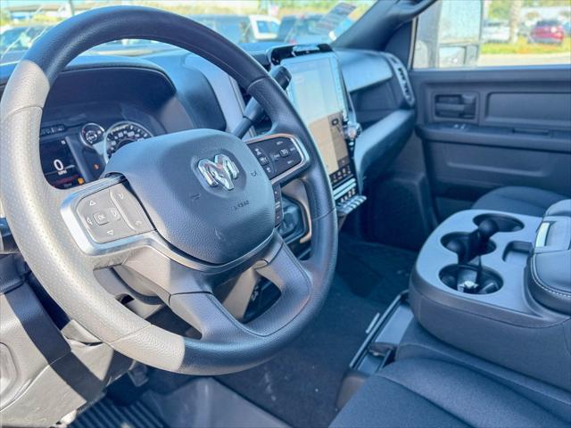 2026 RAM Ram 2500 RAM 2500 BLACK EXPRESS CREW CAB 4X4 64 BOX 2026 RAM Ram 2500 RAM 2500 BLACK EXPRESS CREW CAB 4X4 64 BOX