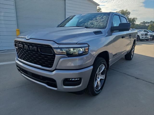 2025 RAM Ram 1500 RAM 1500 TRADESMAN CREW CAB 4X2 57 BOX