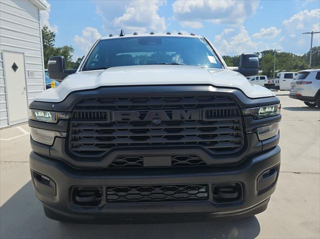 2026 RAM Ram 3500 Chassis Cab RAM 3500 TRADESMAN CREW CAB CHASSIS 4X4 60 CA 2026 RAM Ram 3500 Chassis Cab RAM 3500 TRADESMAN CREW CAB CHASSIS 4X4 60 CA