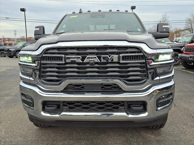 2026 RAM Ram 2500 RAM 2500 TRADESMAN CREW CAB 4X4 8 BOX