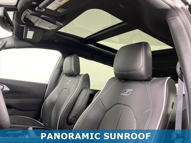 2026 Chrysler Pacifica PACIFICA LIMITED AWD