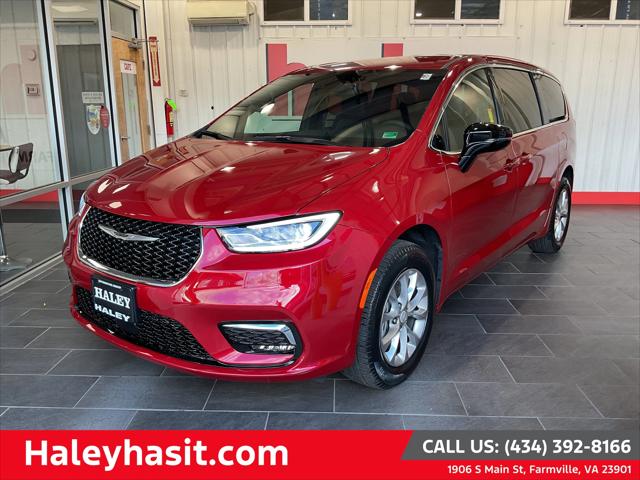 2026 Chrysler Pacifica PACIFICA SELECT AWD