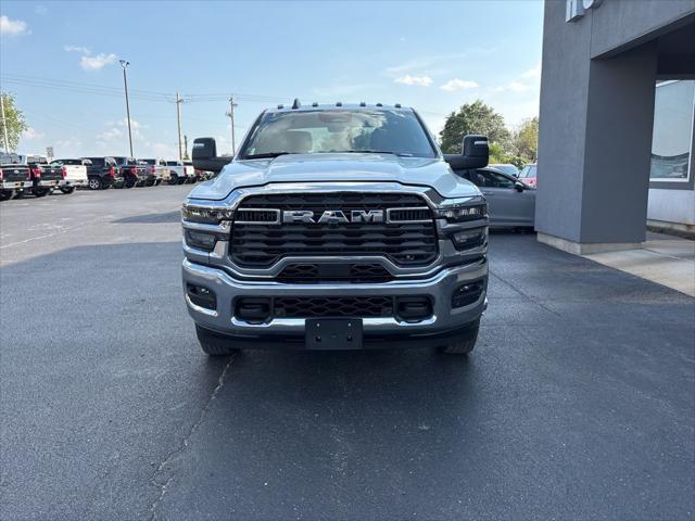 2026 RAM Ram 3500 Chassis Cab RAM 3500 TRADESMAN CREW CAB CHASSIS 4X4 60 CA 2026 RAM Ram 3500 Chassis Cab RAM 3500 TRADESMAN CREW CAB CHASSIS 4X4 60 CA