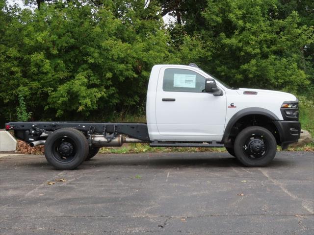 2026 RAM Ram 5500 Chassis Cab RAM 5500 TRADESMAN CHASSIS REGULAR CAB 4X4 60 CA 2026 RAM Ram 5500 Chassis Cab RAM 5500 TRADESMAN CHASSIS REGULAR CAB 4X4 60 CA
