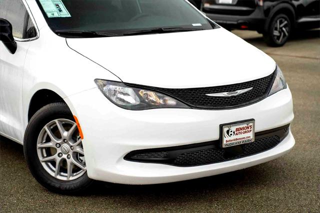 2026 Chrysler Voyager VOYAGER LX