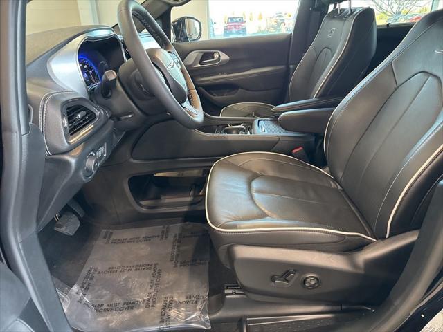 2026 Chrysler Pacifica Limited AWD
