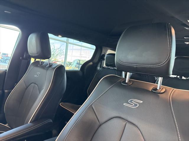 2026 Chrysler Pacifica Limited AWD