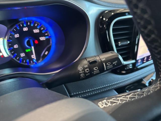 2026 Chrysler Pacifica Limited AWD