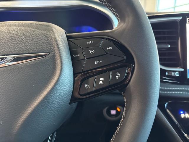 2026 Chrysler Pacifica Limited AWD