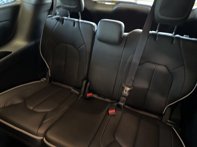 2026 Chrysler Pacifica Limited AWD