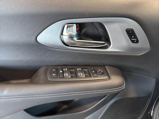 2026 Chrysler Pacifica Limited AWD