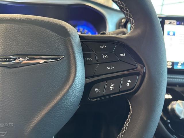 2026 Chrysler Pacifica Limited AWD