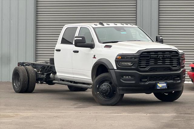 2026 RAM Ram 5500 Chassis Cab RAM 5500 TRADESMAN CHASSIS CREW CAB 4X4 84 CA