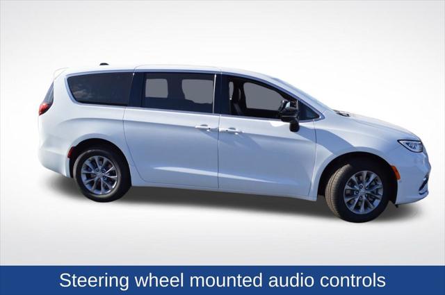 2026 Chrysler Pacifica PACIFICA SELECT AWD 2026 Chrysler Pacifica PACIFICA SELECT AWD