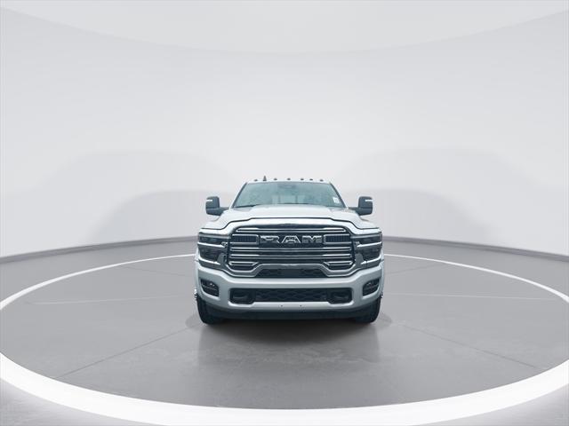 2026 RAM Ram 5500 Chassis Cab RAM 5500 BIG HORN CHASSIS CREW CAB 4X4 60 CA 2026 RAM Ram 5500 Chassis Cab RAM 5500 BIG HORN CHASSIS CREW CAB 4X4 60 CA