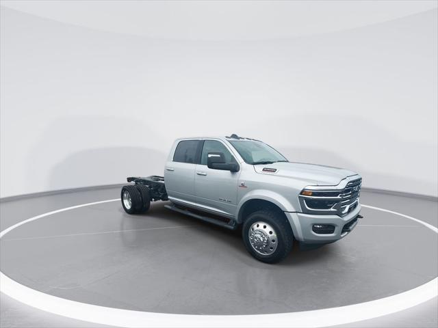 2026 RAM Ram 5500 Chassis Cab RAM 5500 BIG HORN CHASSIS CREW CAB 4X4 60 CA