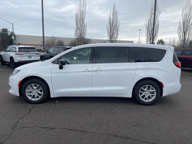 2026 Chrysler Voyager VOYAGER LX