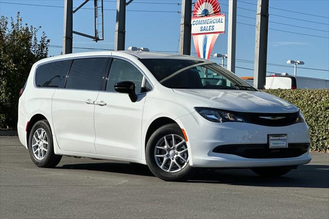 2026 Chrysler Voyager VOYAGER LX