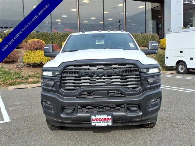 2026 RAM Ram 3500 RAM 3500 TRADESMAN CREW CAB 4X4 8 BOX