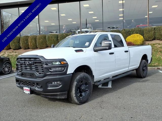 2026 RAM Ram 3500 RAM 3500 TRADESMAN CREW CAB 4X4 8 BOX
