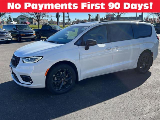 2026 Chrysler Pacifica PACIFICA LIMITED AWD
