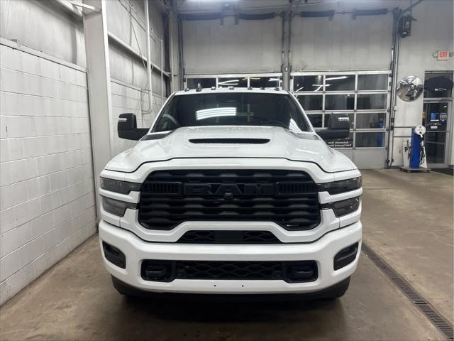 2026 RAM Ram 2500 RAM 2500 BLACK EXPRESS CREW CAB 4X4 64 BOX 2026 RAM Ram 2500 RAM 2500 BLACK EXPRESS CREW CAB 4X4 64 BOX