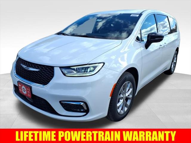 2026 Chrysler Pacifica Select AWD for sale in Burlington, WI