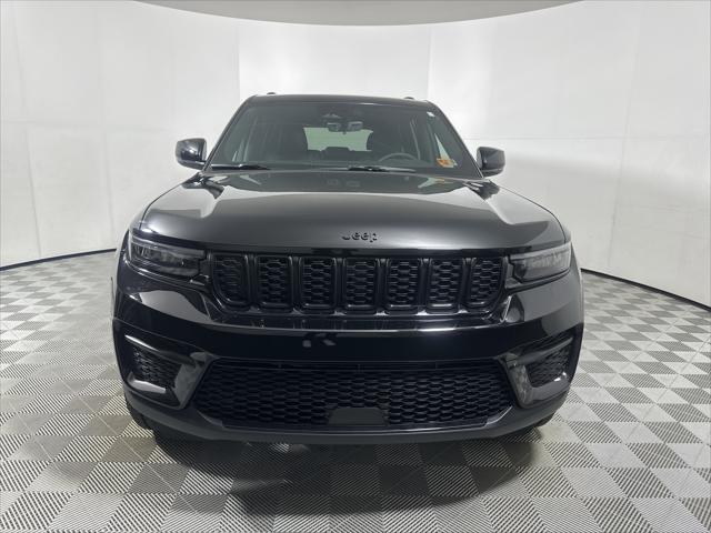 2025 Jeep Grand Cherokee GRAND CHEROKEE ALTITUDE X 4X4 2025 Jeep Grand Cherokee GRAND CHEROKEE ALTITUDE X 4X4
