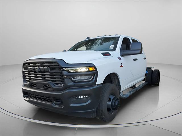 2026 RAM Ram 3500 Chassis Cab RAM 3500 TRADESMAN CREW CAB CHASSIS 4X4 60 CA