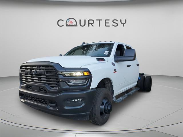 2026 RAM 3500 Chassis RAM 3500 TRADESMAN CREW CAB CHASSIS 4X4 60 CA