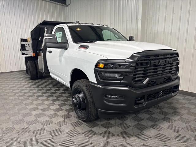 2026 RAM Ram 3500 Chassis Cab RAM 3500 TRADESMAN CHASSIS REGULAR CAB 4X4 84 CA