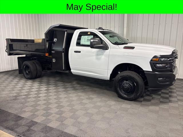 2026 RAM Ram 3500 Chassis Cab RAM 3500 TRADESMAN CHASSIS REGULAR CAB 4X4 84 CA 2026 RAM Ram 3500 Chassis Cab RAM 3500 TRADESMAN CHASSIS REGULAR CAB 4X4 84 CA