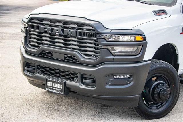 2026 RAM Ram 3500 RAM 3500 TRADESMAN CREW CAB 4X4 8 BOX