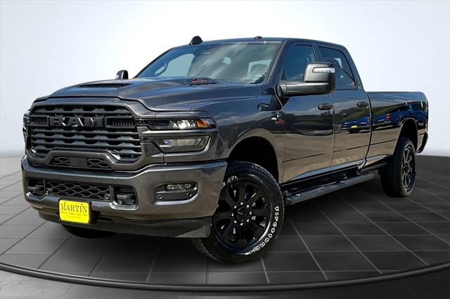 2026 RAM Ram 2500 RAM 2500 BLACK EXPRESS CREW CAB 4X4 8 BOX