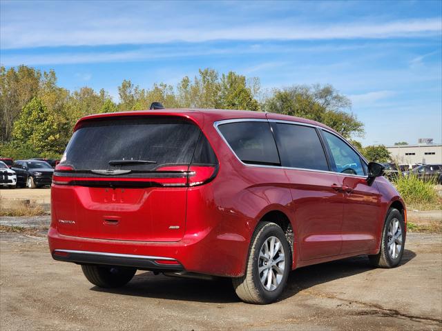 2026 Chrysler Pacifica PACIFICA SELECT AWD