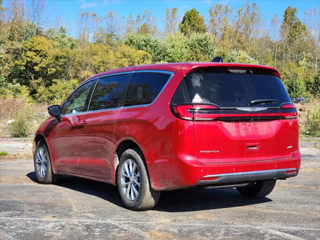 2026 Chrysler Pacifica PACIFICA SELECT AWD