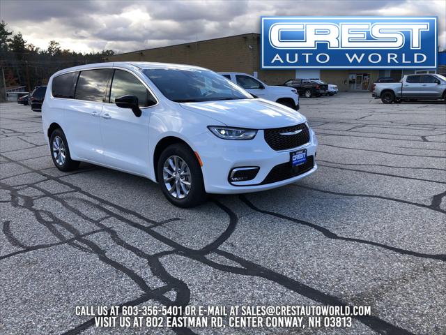 2026 Chrysler Pacifica PACIFICA SELECT AWD