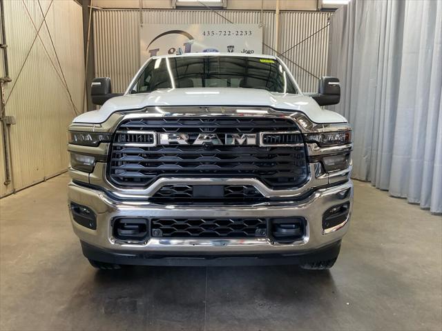 2026 RAM Ram 2500 RAM 2500 TRADESMAN CREW CAB 4X4 8 BOX