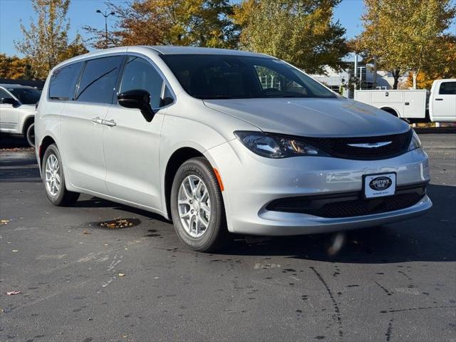 2026 Chrysler Voyager VOYAGER LX