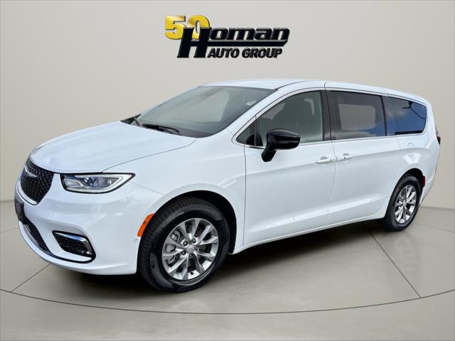 2026 Chrysler Pacifica PACIFICA SELECT AWD