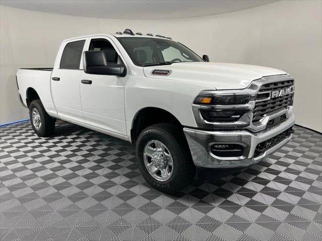 2026 RAM Ram 2500 RAM 2500 TRADESMAN CREW CAB 4X4 64 BOX