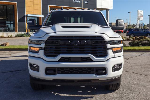 2026 RAM Ram 2500 RAM 2500 BLACK EXPRESS CREW CAB 4X4 64 BOX