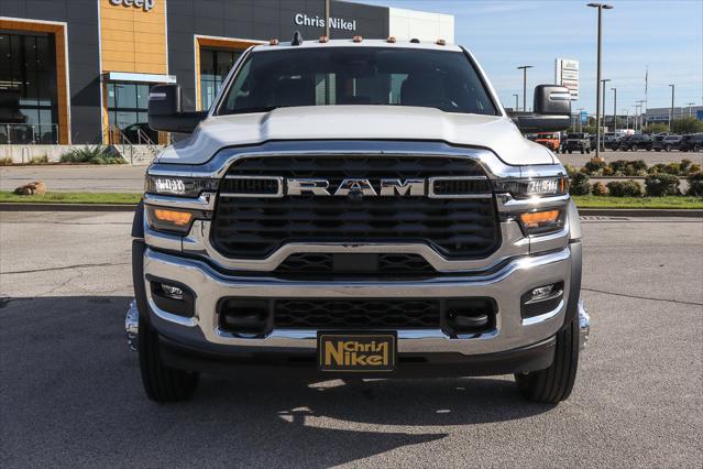 2026 RAM Ram 5500 Chassis Cab RAM 5500 TRADESMAN CHASSIS CREW CAB 4X4 84 CA 2026 RAM Ram 5500 Chassis Cab RAM 5500 TRADESMAN CHASSIS CREW CAB 4X4 84 CA