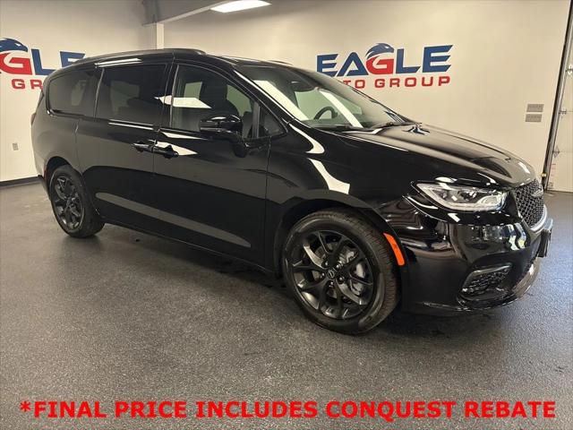 2026 Chrysler Pacifica PACIFICA SELECT AWD