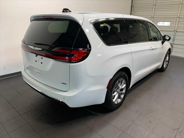 2026 Chrysler Pacifica PACIFICA SELECT AWD 2026 Chrysler Pacifica PACIFICA SELECT AWD