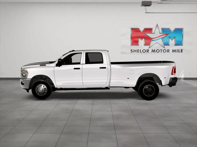 2026 RAM Ram 3500 RAM 3500 TRADESMAN CREW CAB 4X4 8 BOX