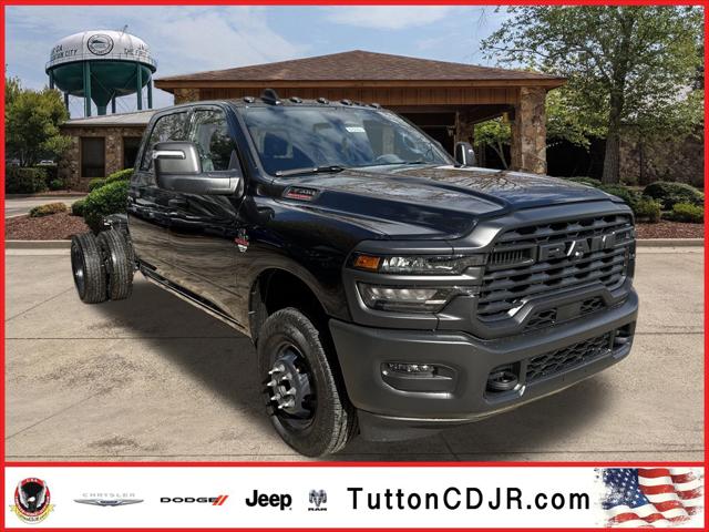 2026 RAM Ram 3500 Chassis Cab RAM 3500 TRADESMAN CREW CAB CHASSIS 4X4 60 CA 2026 RAM Ram 3500 Chassis Cab RAM 3500 TRADESMAN CREW CAB CHASSIS 4X4 60 CA