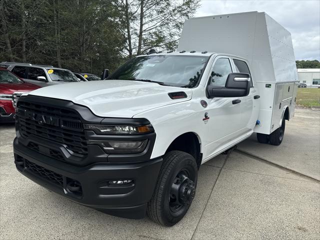 2026 RAM Ram 3500 Chassis Cab RAM 3500 TRADESMAN CREW CAB CHASSIS 4X4 60 CA 2026 RAM Ram 3500 Chassis Cab RAM 3500 TRADESMAN CREW CAB CHASSIS 4X4 60 CA