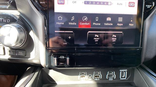 2026 Ram 1500 Rebel Crew Cab 4x4 5'7" Box