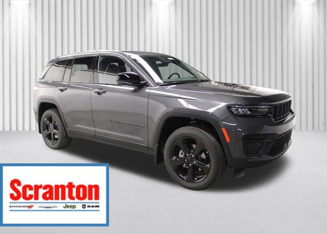 2025 Jeep Grand Cherokee GRAND CHEROKEE ALTITUDE 4X4
